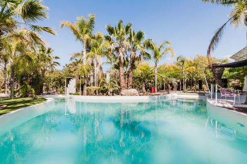 Palm Garden Valencia - carbon neutral hotel in Betera