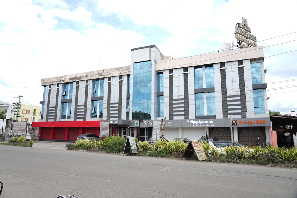 Sri Krishnan Residency - carbon neutral hotel in Pollachi
