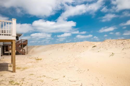 Dunes by Oak Island Accommodations - photo 34