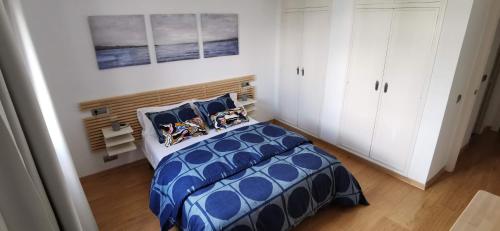 Puerto de la Duquesa Sea Views in Manilva, Spain