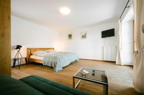 Forthuber Waldhaus Self Check in möglich - carbon neutral hotel in Unknown City