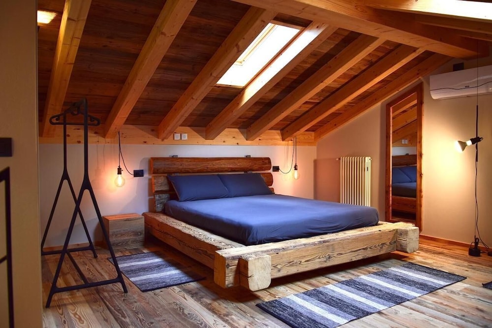 La Volta Molino Maufet — 4-Star Luxury Hotel in Colico Piano, Italy