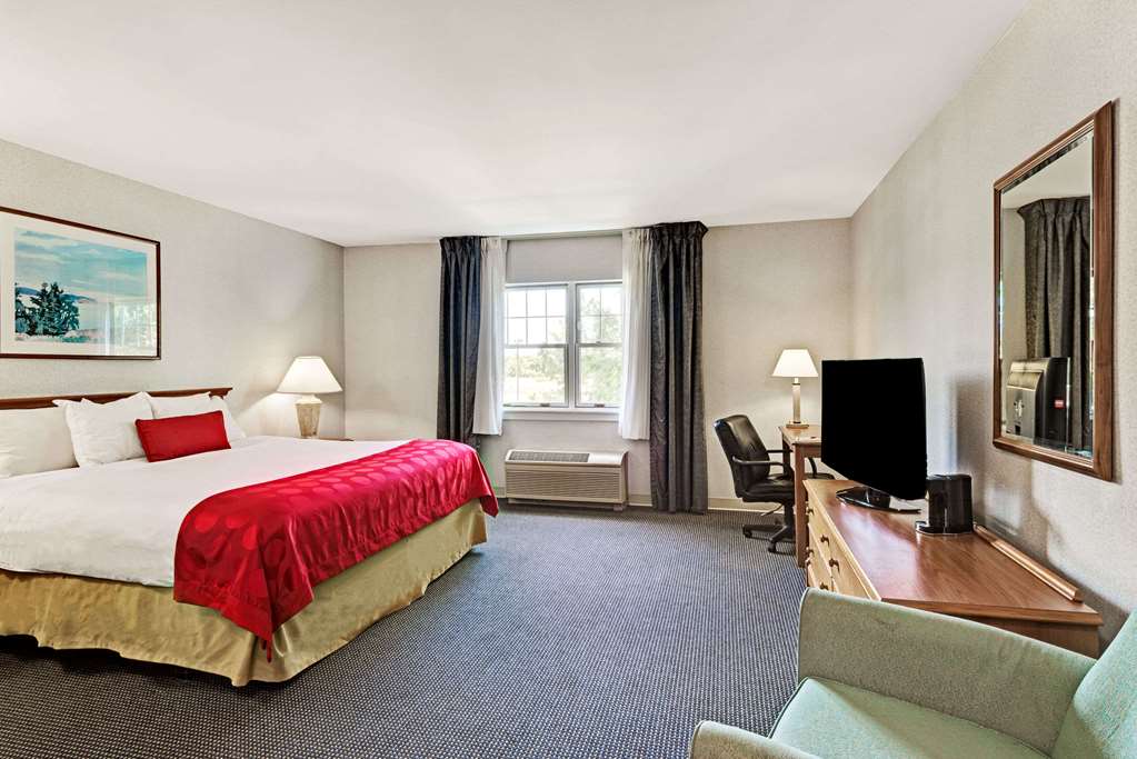 Ramada by Wyndham Saco Old Orchard Beach Area - photo 11