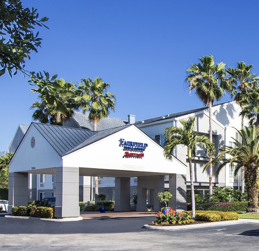 Fairfield Inn & Suites by Marriott Ft. Myers Cape Coral - photo 26