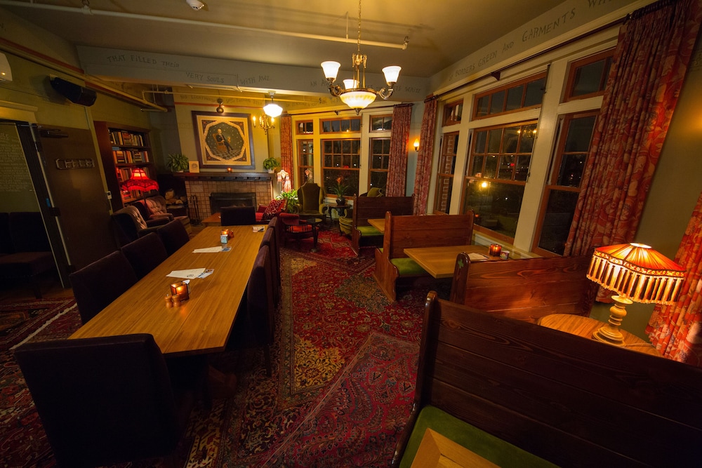 McMenamins Grand Lodge - photo 95