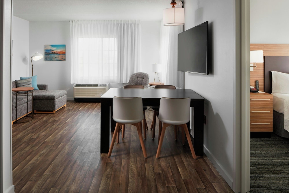 TownePlace Suites by Marriott Fort Myers Estero - photo 15