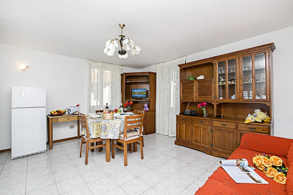 Appartamento CAluisel — hotel in Tenno