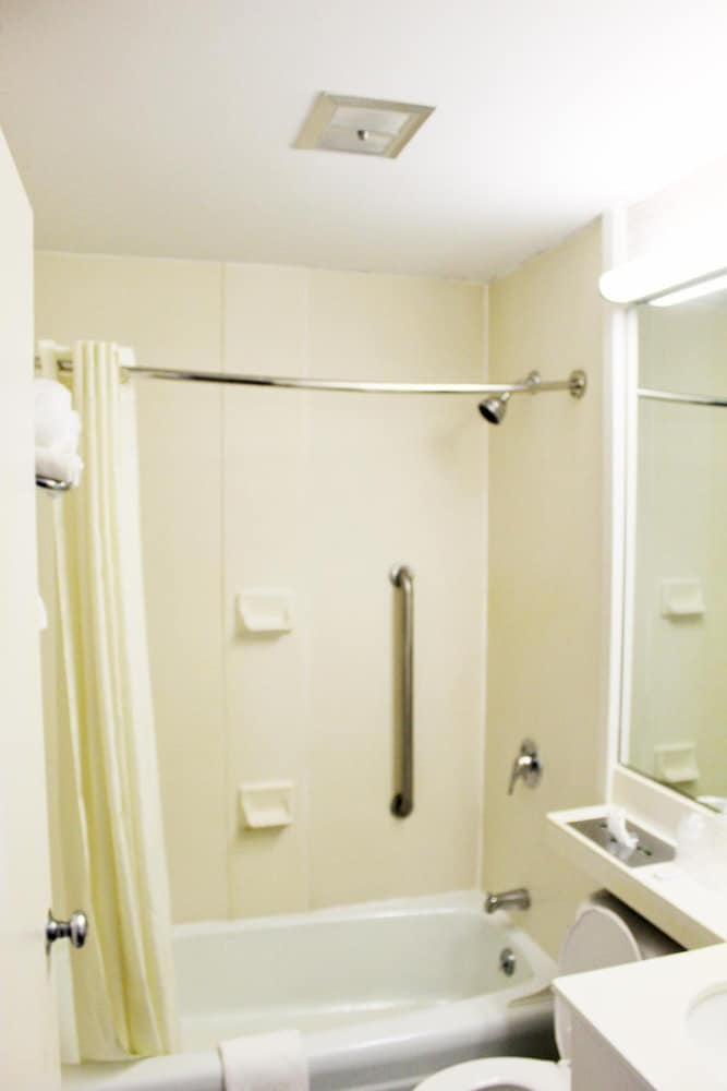 Pilgrim Inn - photo 26