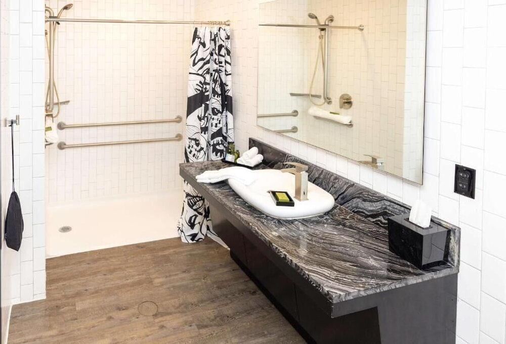 Lorenzo Hotel Dallas Tapestry Collection by Hilton - photo 22