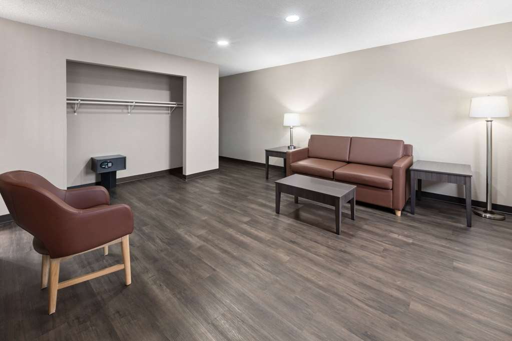 Super 8 by Wyndham Summersville New River National Park - photo 29