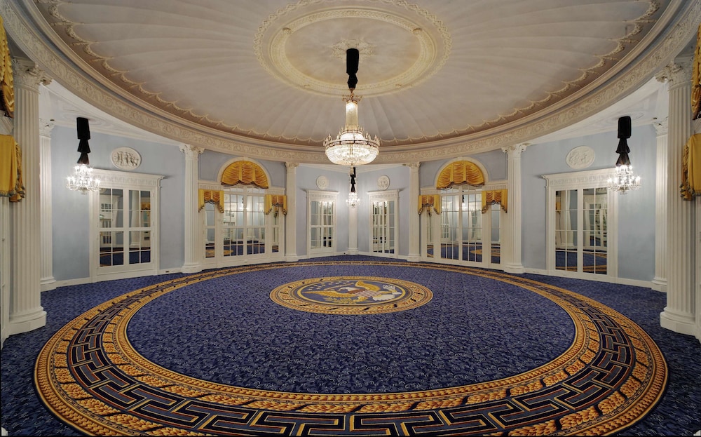 Amway Grand Plaza Curio Collection by Hilton - photo 93