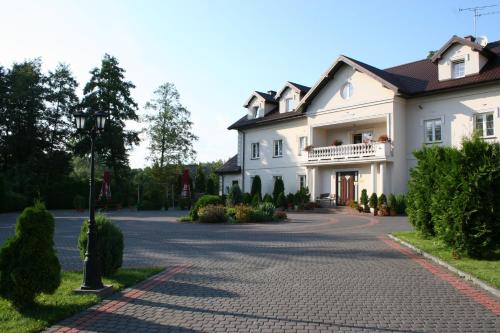 Gościniec Kuklówka — hotel in Radziejowice
