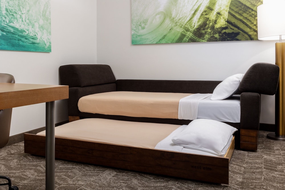 SpringHill Suites by Marriott Roseville - photo 10