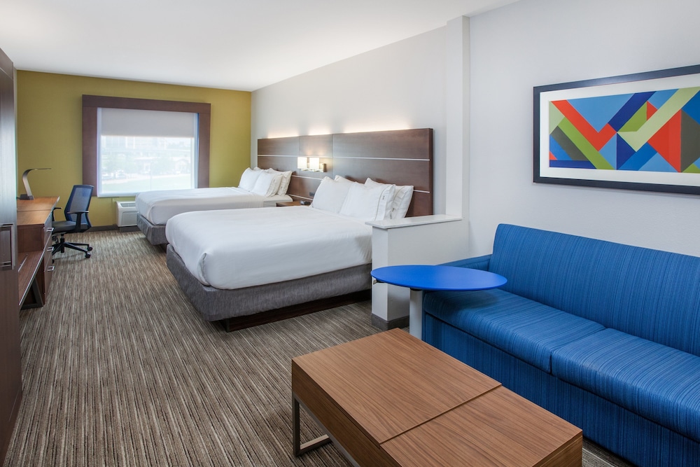 Holiday Inn Express & Suites Texarkana by IHG - photo 21