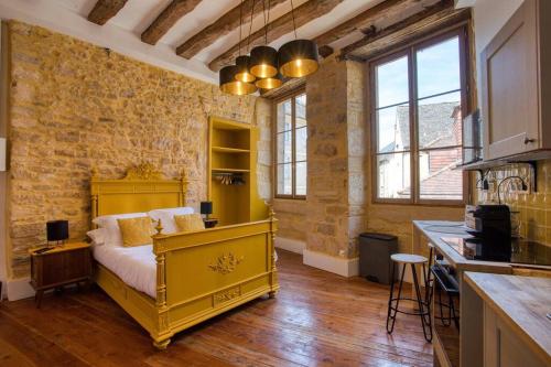 Les Appartements de Betty C Studio Medieval - carbon neutral hotel in Sarlat-La-Caneda