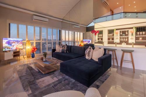 Penthouse with a view to die for — 4-Star Luxury Hotel in Cape Town, South Africa
