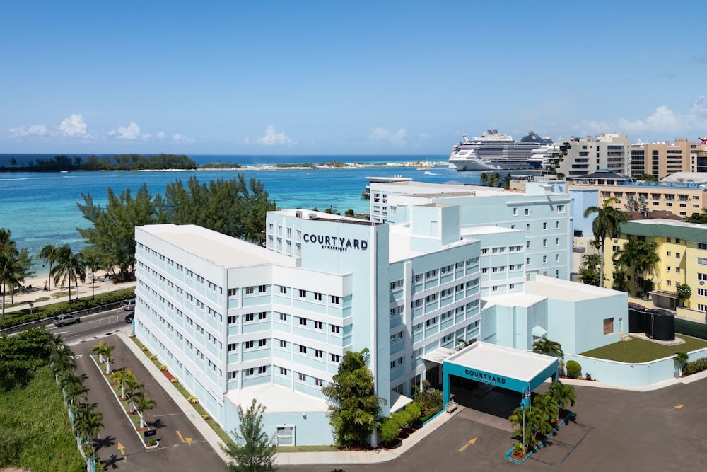Hotel image of Courtyard Nassau Downtown Junkanoo Beach