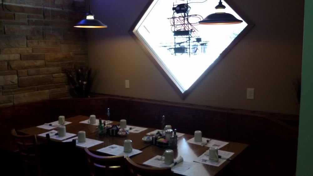 Knights Inn Stevens Point - photo 12