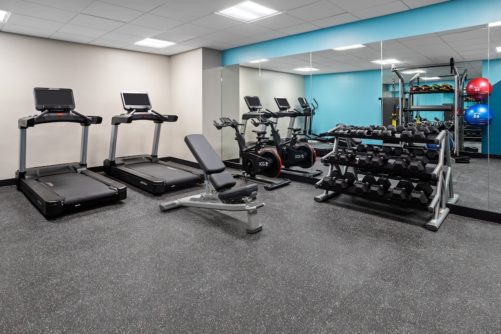 avid hotel Brooklyn Dyker Heights by IHG - photo 17