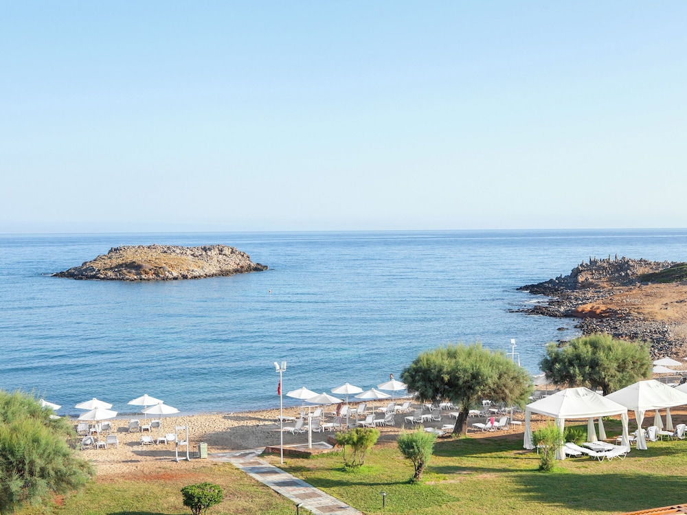 Grecotel Meli Palace in Agios Nikolaos, Greece