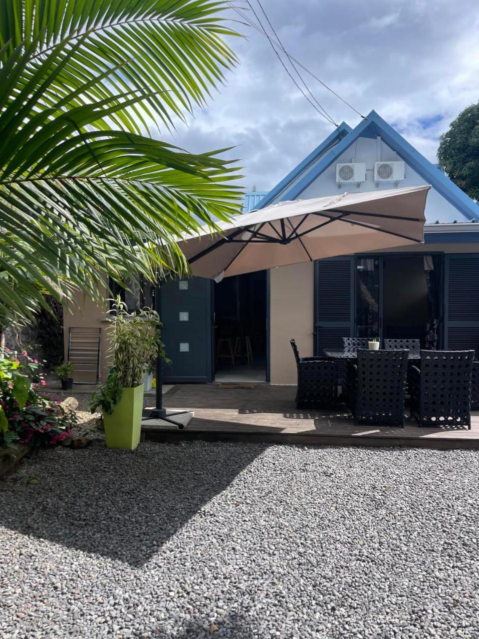 L'Eden Villa cosy à Sainte Clotilde — 4-Star Luxury Hotel in Saint-Denis, Réunion