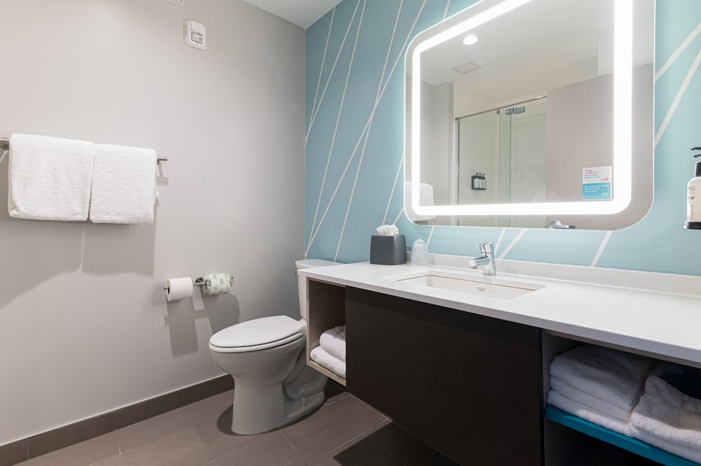 avid hotel Summerville by IHG - photo 16