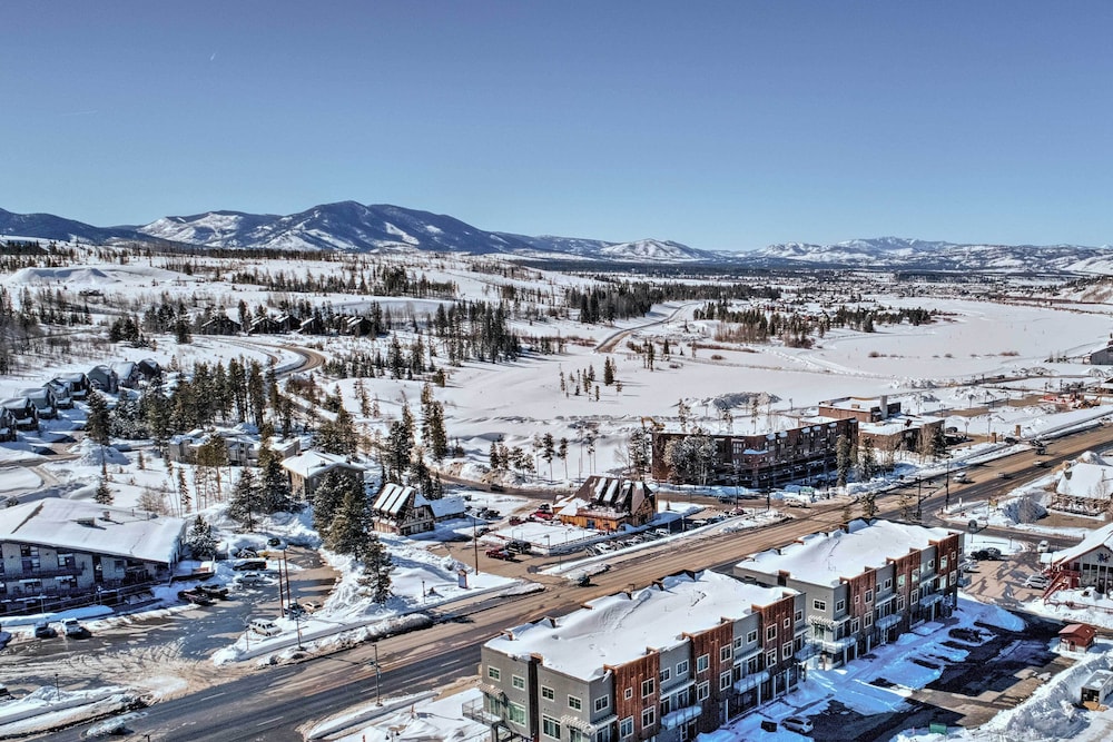Downtown Winter Park Condo 3 Miles To Ski Resort - photo 15