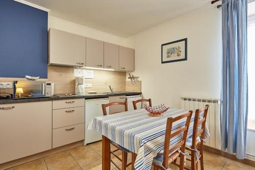 Studio Petit Juno in Courseulles-Sur-Mer, France