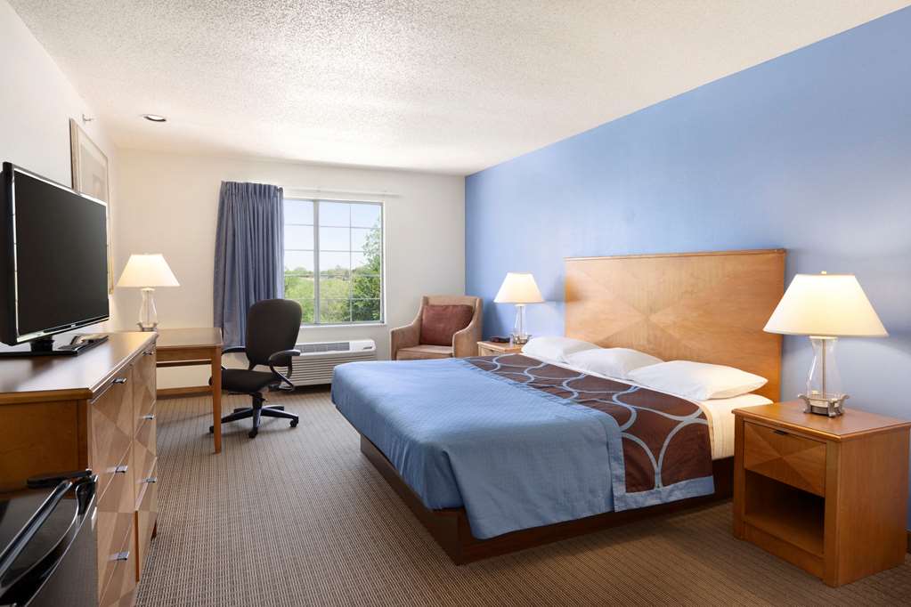 Super 8 by Wyndham Garland Rowlett East Dallas Area - photo 14