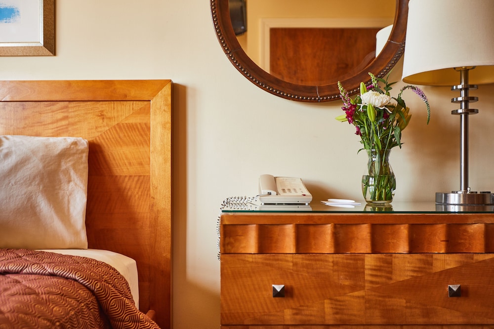 Alexander Inn - photo 22