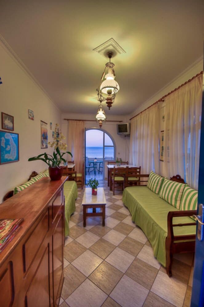 Artemis Village — Fira — photo 3