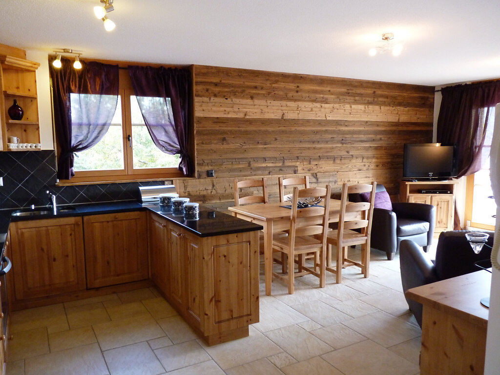 Ardève No 11 — 4-Star Luxury Hotel in Leytron, Switzerland