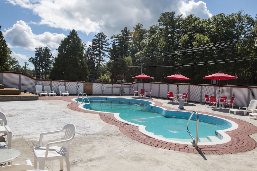 King Hendrick Motel - photo 13