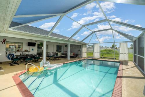 Villa Paradise Getaway — 4-Star Luxury Hotel in Cape Coral, United States