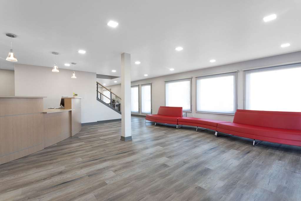 Travelodge by Wyndham Elkhart - photo 12