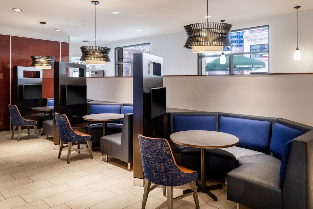 Courtyard by Marriott Austin Downtown Convention Center - photo 24
