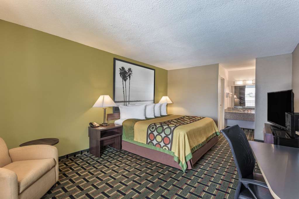 Super 8 by Wyndham Ocala I 75 - photo 29