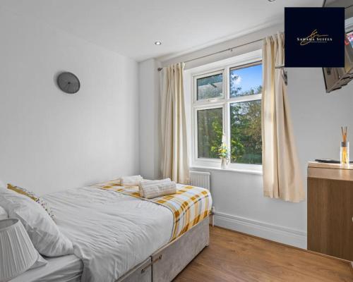 Luxury 6 bed 6 En suite Free Parking Reading