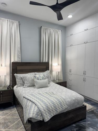 Serene Stays Naples in Naples, United States