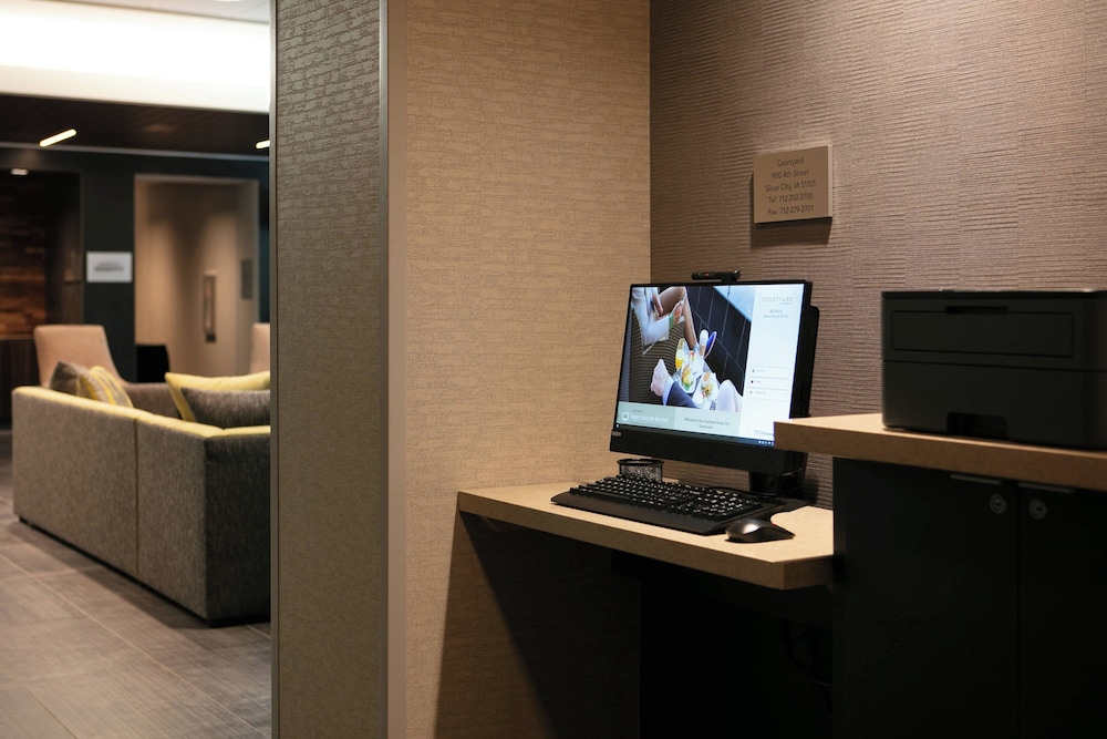 Courtyard by Marriott Sioux City Downtown Convention Center - photo 18