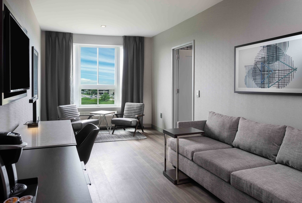 Holiday Inn Express Boston South Quincy - photo 8