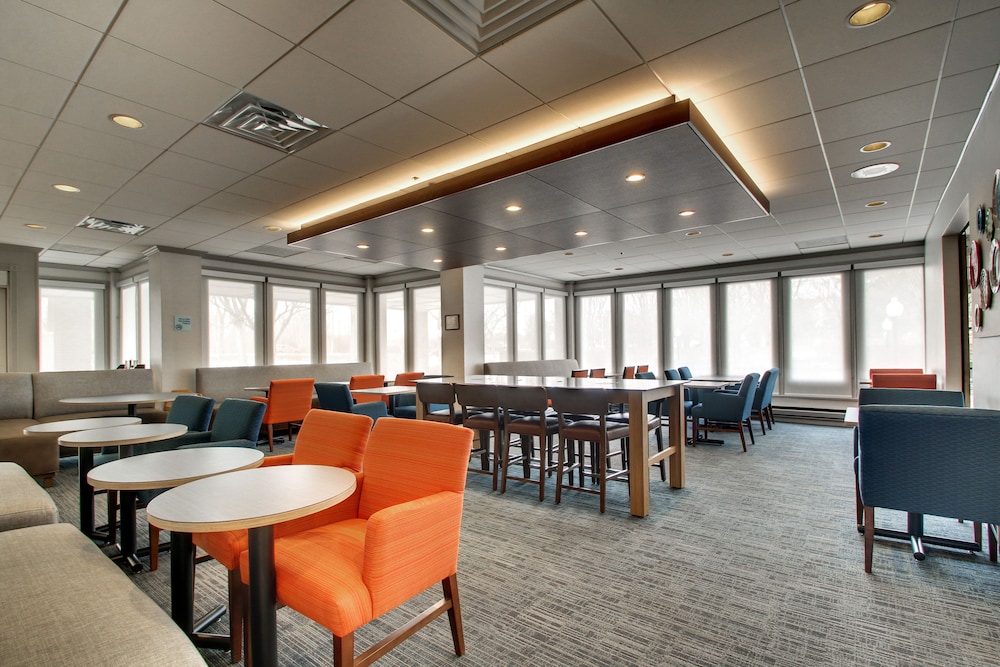 Holiday Inn Express Poughkeepsie by IHG - photo 40