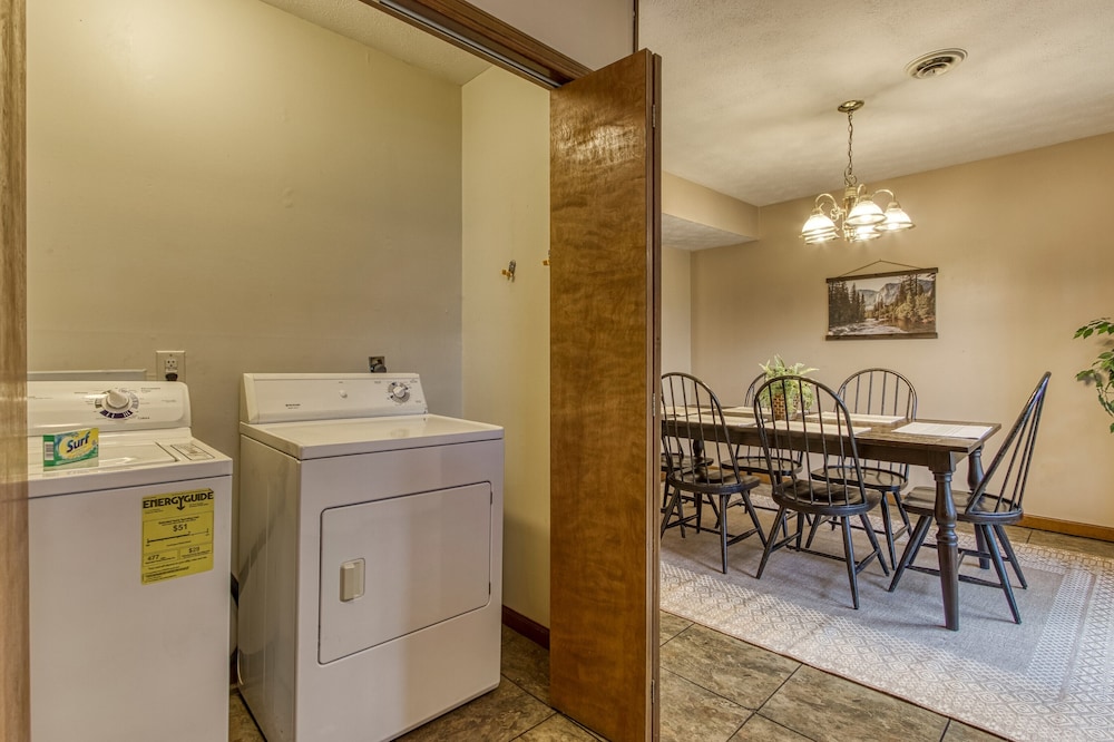 Pinecrest Hotel B - photo 15