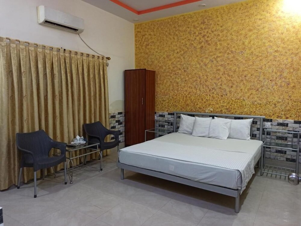 Rehaish inn in Karachi, Pakistan