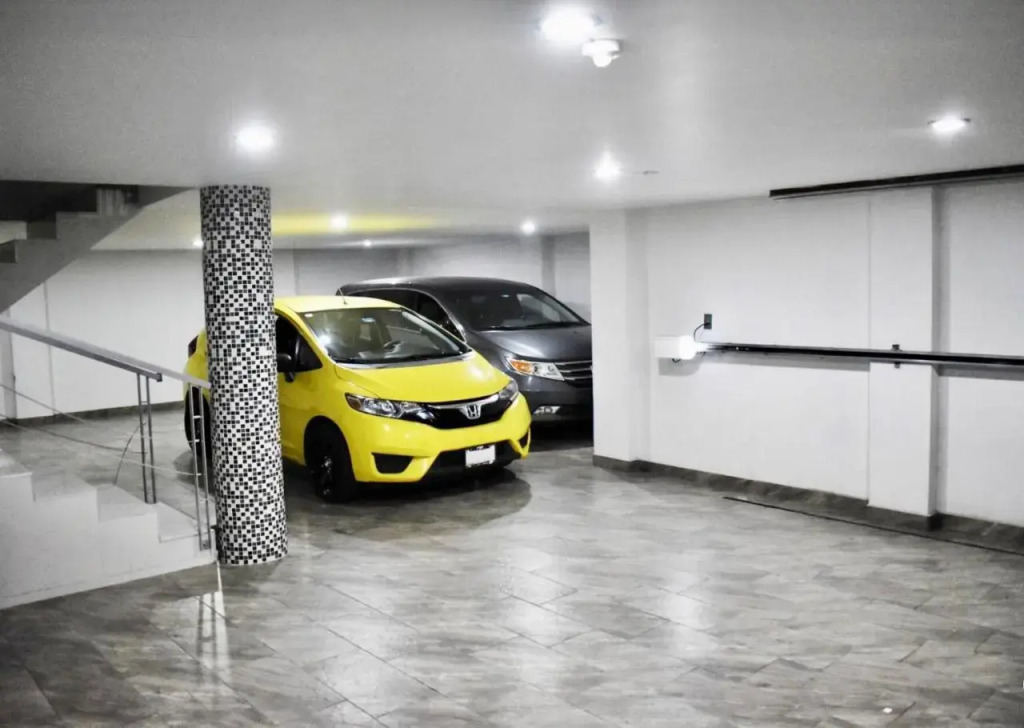 En el Centro 3 Hermoso Loft Familiar AC WiFi 300 mbps — 4-Star Luxury Hotel in Aguascalientes, Mexico
