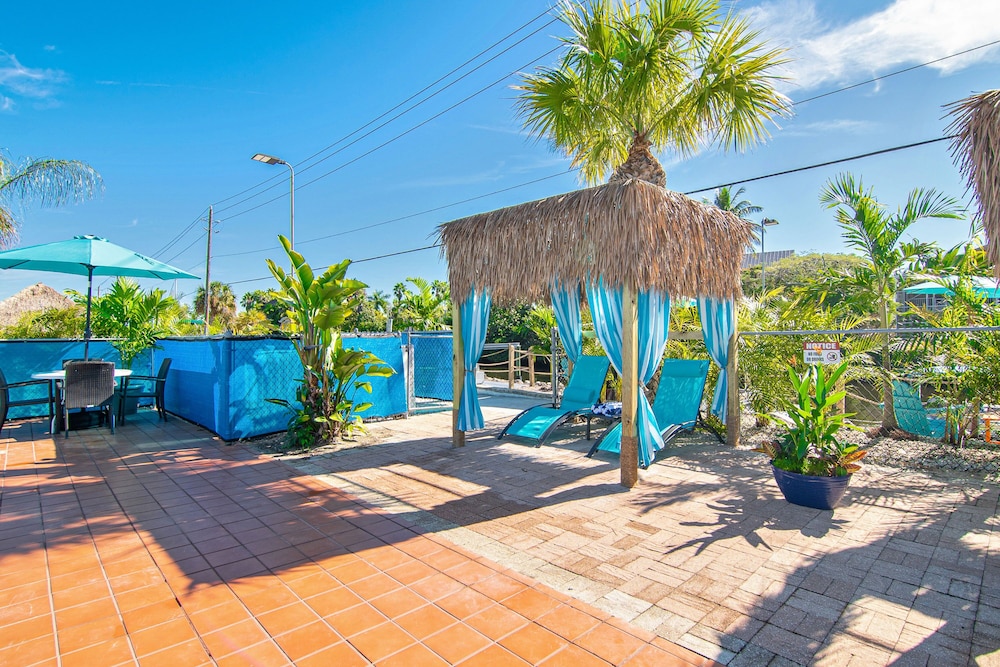 Latitude 26 Waterfront Resort & Marina - photo 65