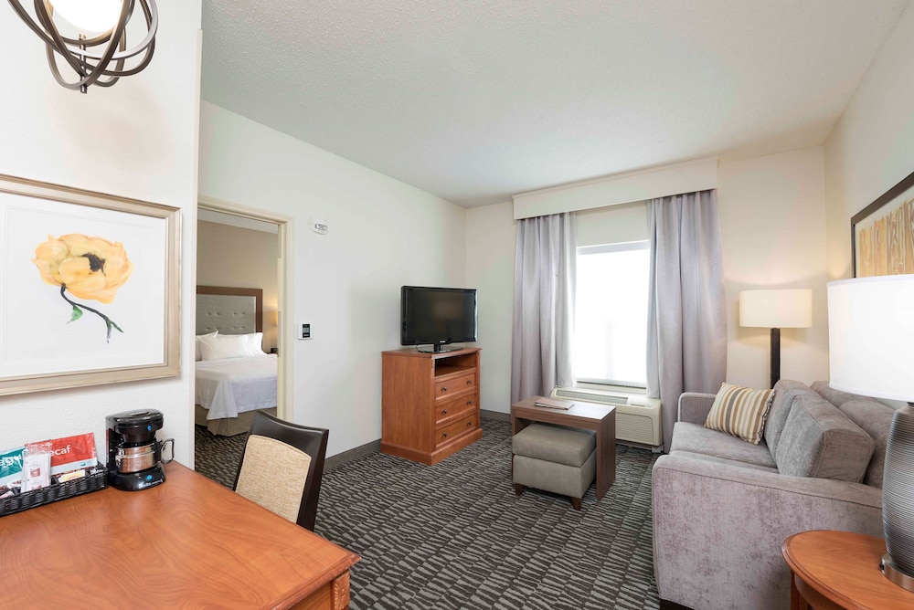 Homewood Suites by Hilton Indianapolis Airport Plainfield - photo 15