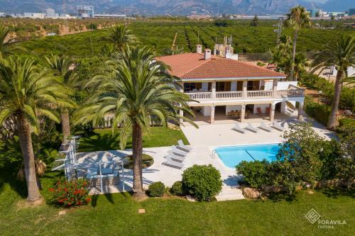 Can Ribas — 4-Star Luxury Hotel in Marratxi, Spain