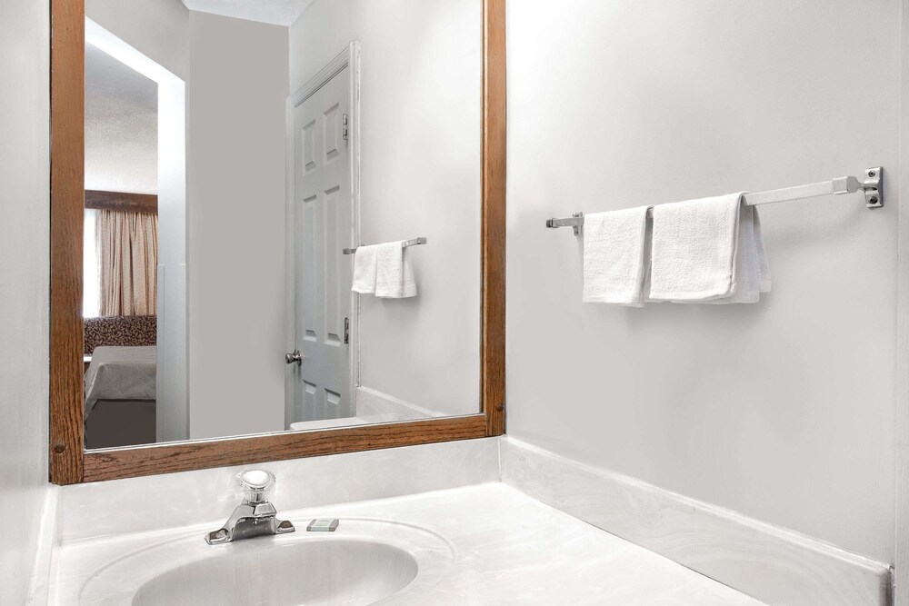 Pelham Birmingham - photo 13
