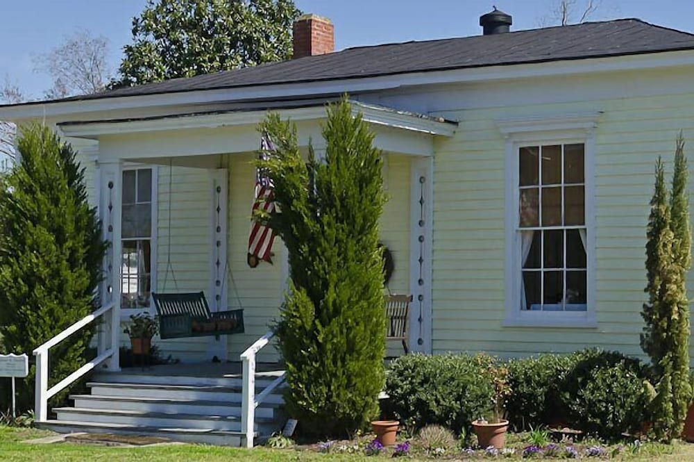 Inner Banks Inn - photo 96